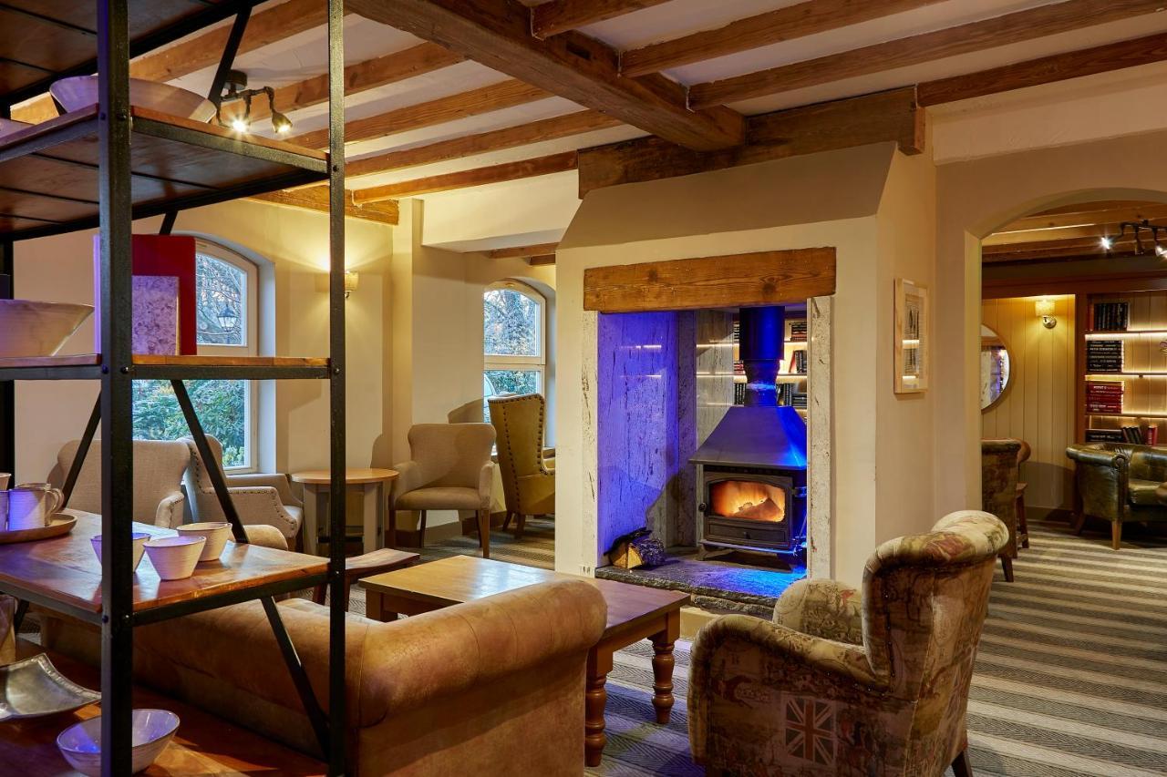 Lion Quays Resort Chirk Exterior foto
